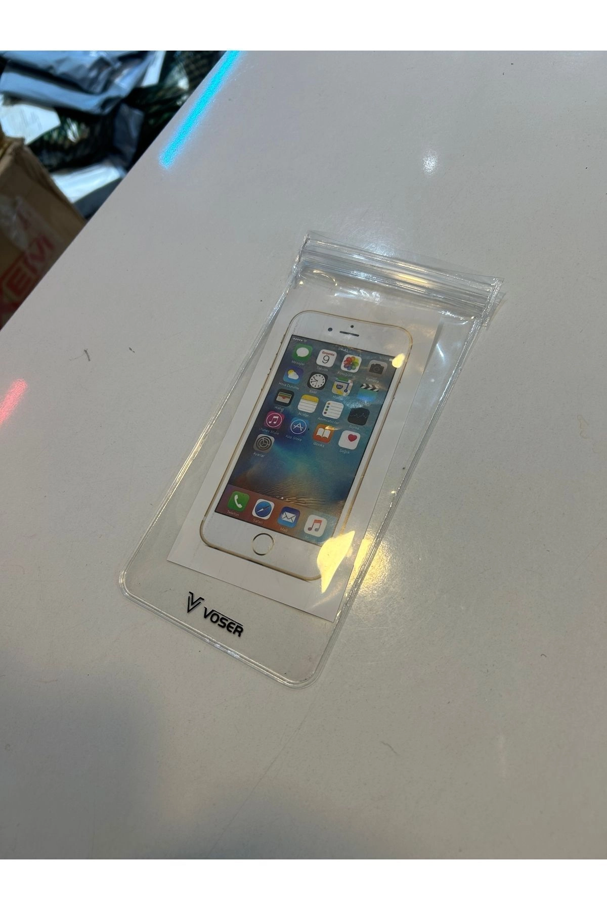 resimler/genel/Telefon Tutacağı Su Geçirmez Kılıf