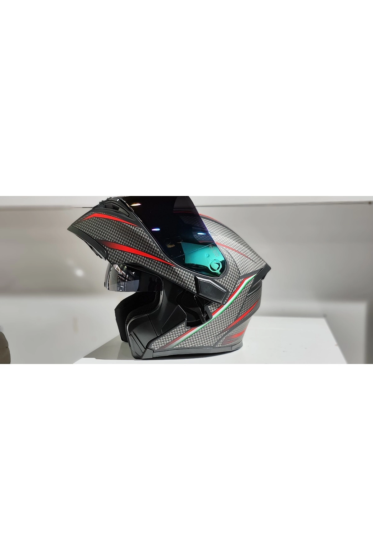 resimler/genel/JK902 GÜNEÅ VİZÖRLÜ ÇENE PEDLİ ÇENE AÇILIR KARBON DESEN KASK(AYNALI CAMLI)