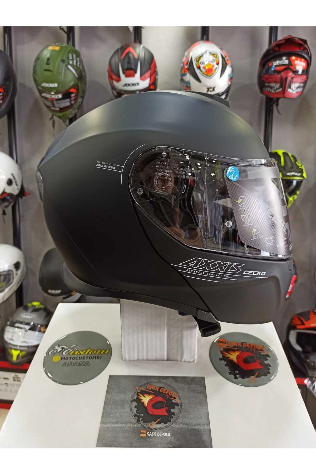resimler/genel/Gecko SV A1 Mat Siyah Çene Açılır Kask