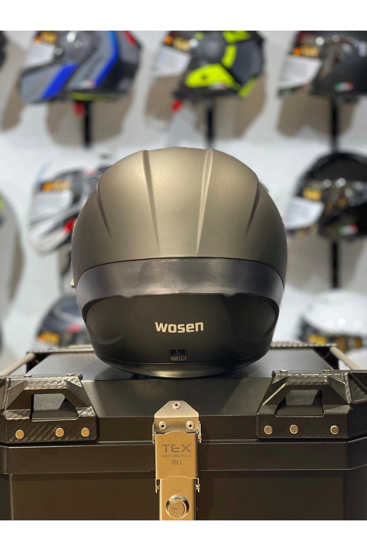 resimler/genel/Ws-202 Güneş Vizörlü Çene Açılır Kask