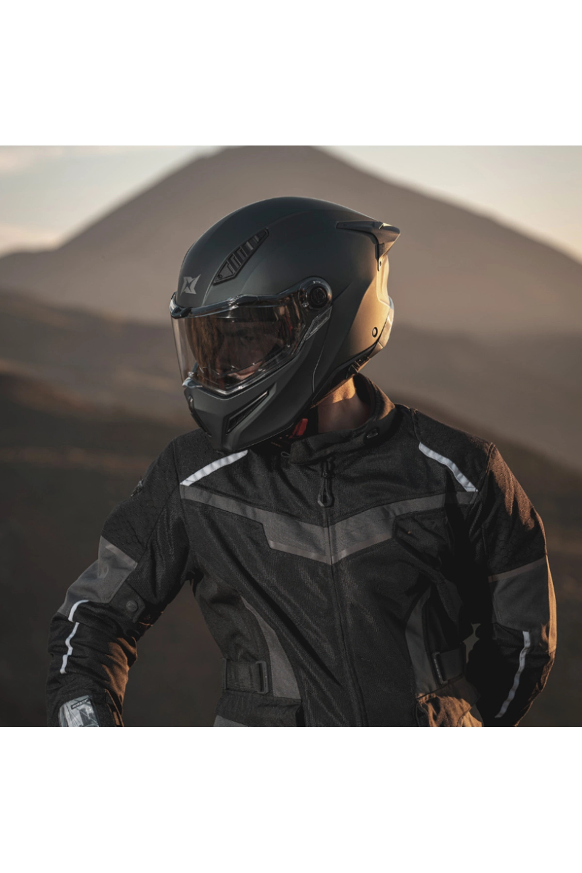 Ghostfighter SV Mat Siyah Motosiklet Çene Açılır Kaskı